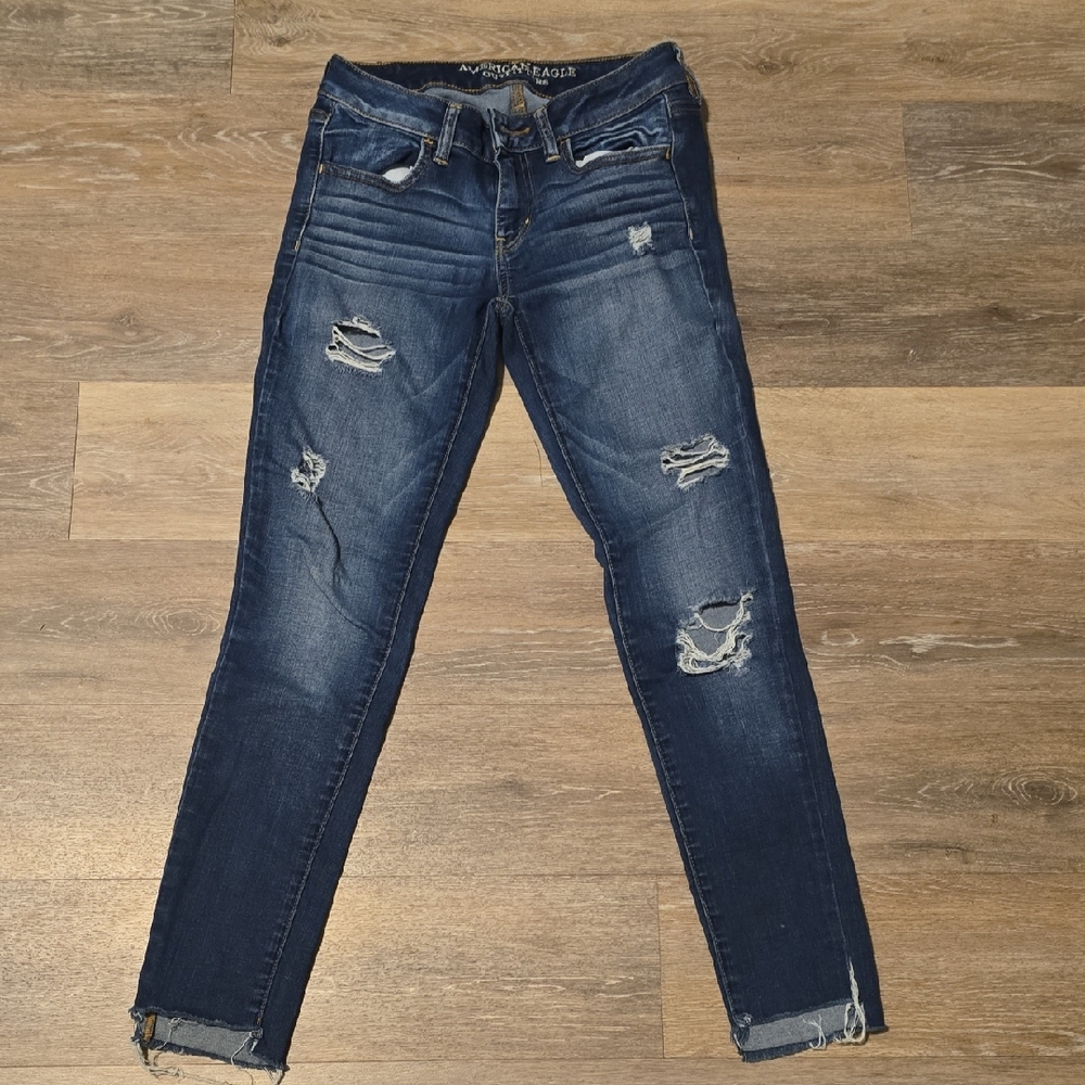 American Eagle Outfitters Women's Ripped Dark Blue Skinny Jeans